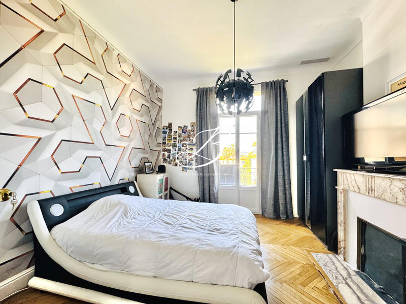 Appartement - 83 m² - 4 pièces