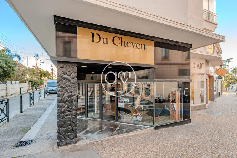 Fonds de commerce - Magasins - 34 m²