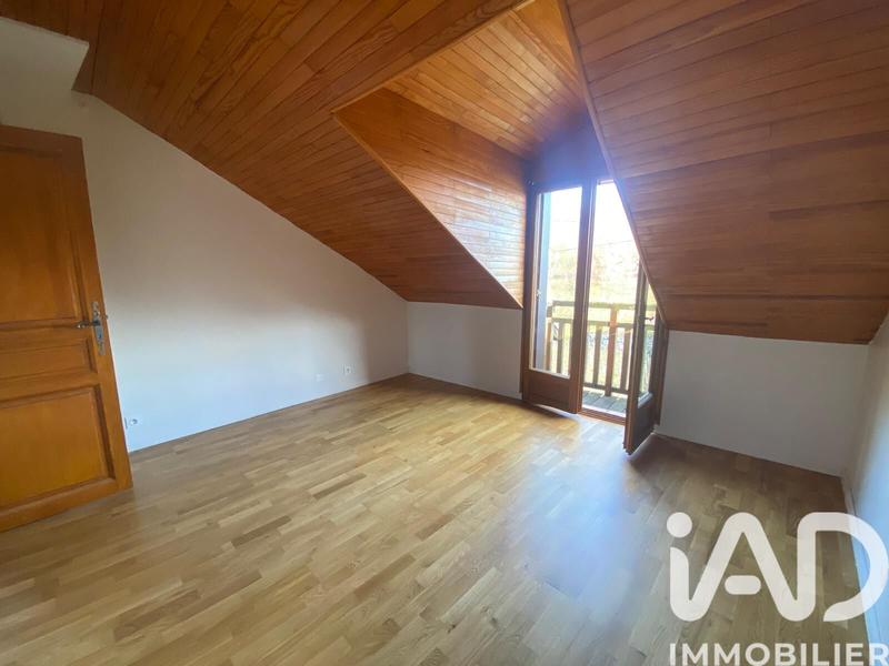 Maison - 93 m² - 4 pièces