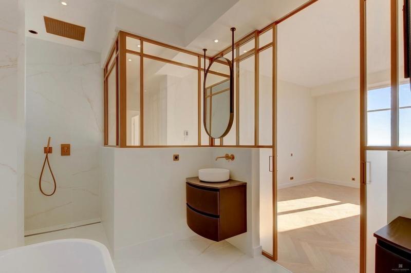 Appartement - 190 m² - 4 pièces