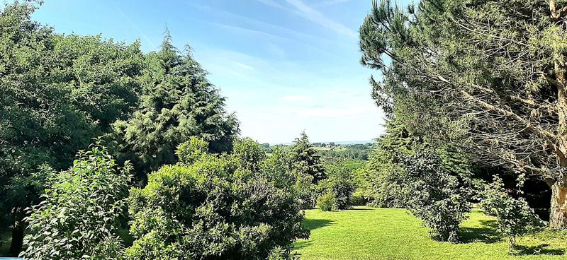 Maison - 142 m² - 6 pièces