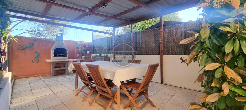 Villa - 161 m² - 6 pièces