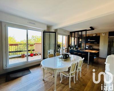 Appartement - 117 m² - 3 pièces