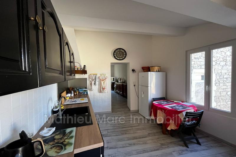 Maison en pierre - 81 m² - 5 pièces