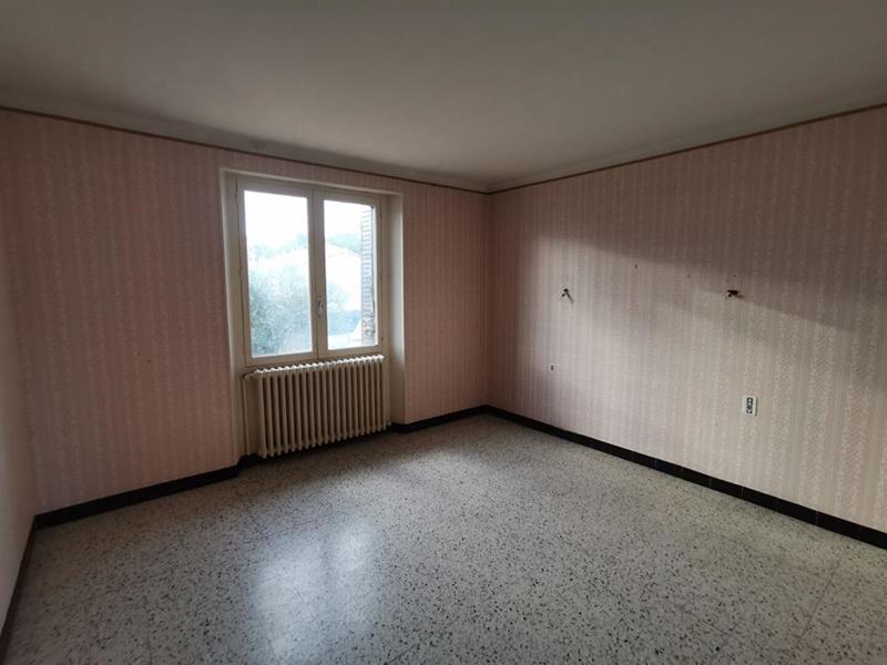 Maison - 174 m² - 14 pièces