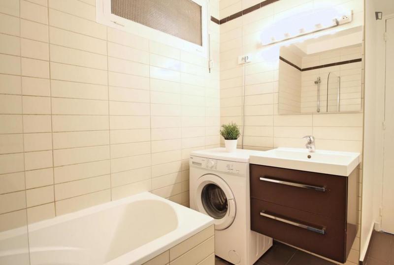 Chambre - 11 m² - 4 pièces