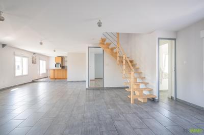 Duplex - 135 m² - 6 pièces