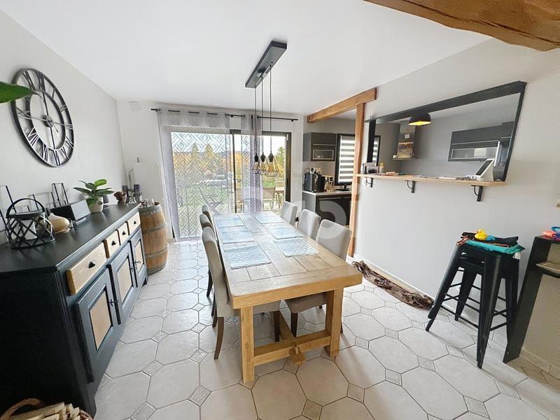 Maison - 130 m² - 7 pièces