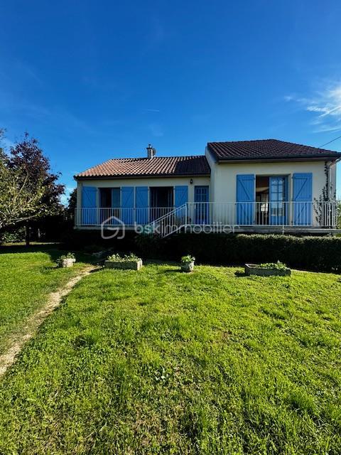 Pavillon - 200 m² - 6 pièces