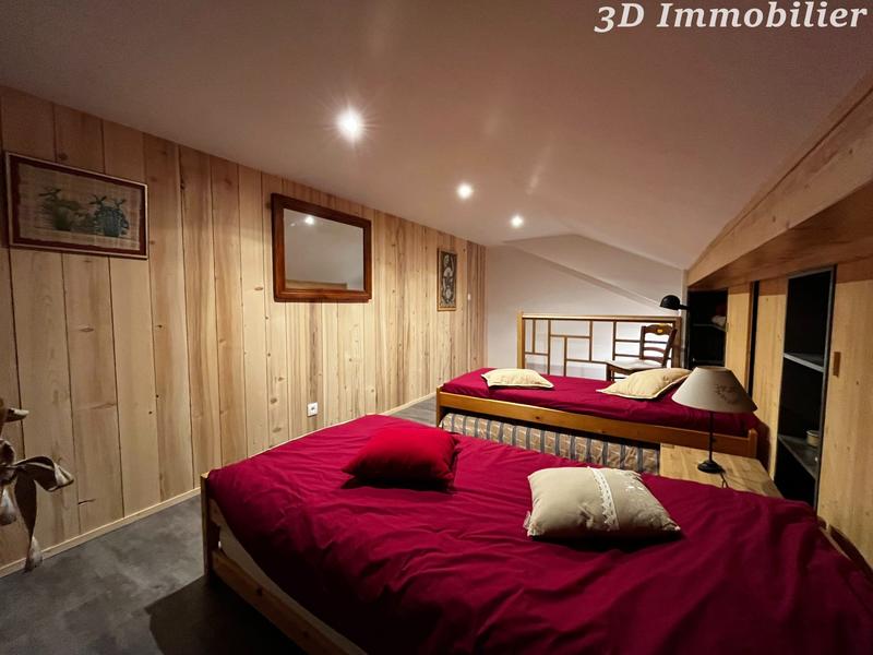 Appartement - 81 m² - 4 pièces