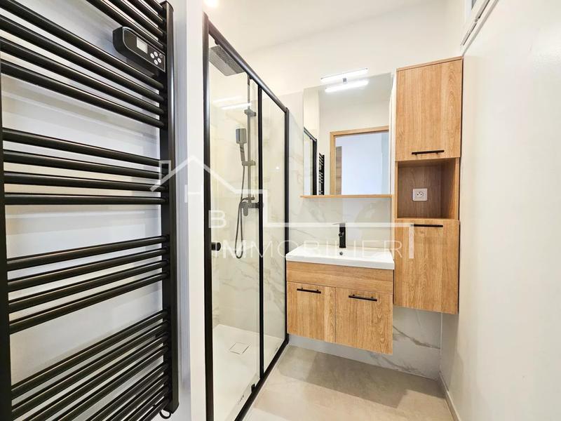 Appartement - 76 m² - 3 pièces