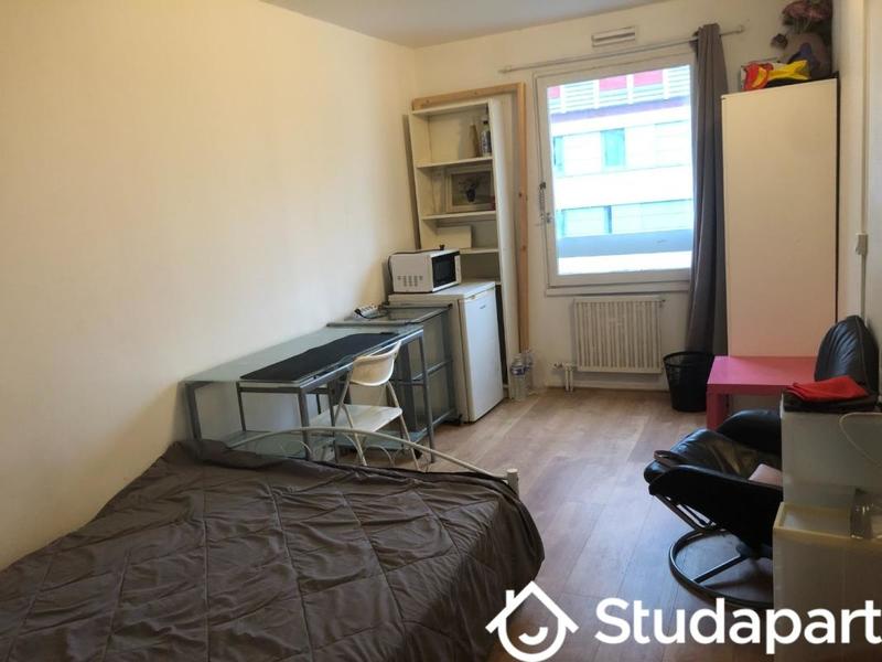 Chambre - 17 m² - 1 pièce