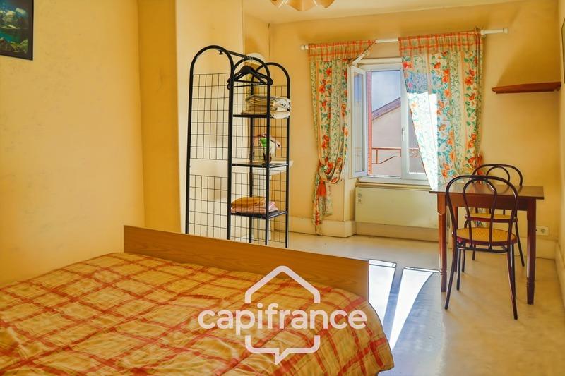 Immeuble - 856 m² - 15 pièces