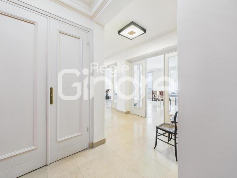 Appartement - 109 m² - 4 pièces