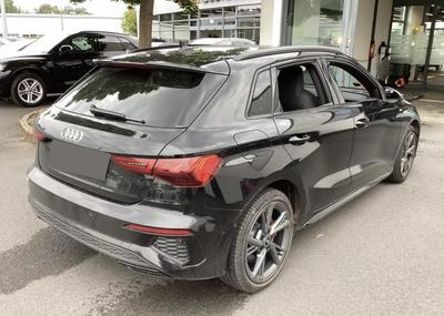 Audi A3 sportback 45 TFSIe s-Line 245 Hybride Rechargeable / Sieges Rs Cuir B&amp;O Siegses Elec Matrix Led Aff Tete Haute Camera de Recul