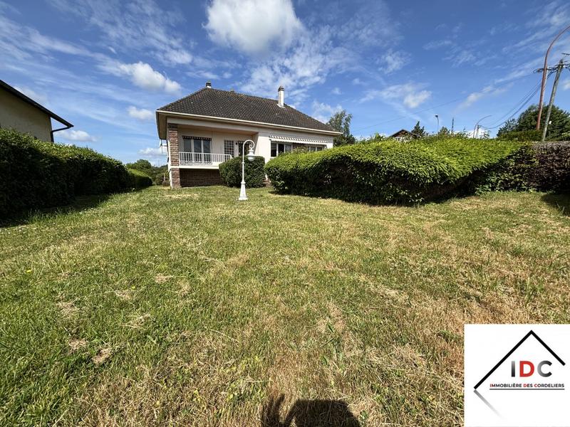 Maison - 105 m² - 5 pièces