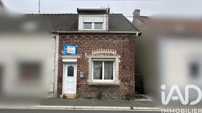 Maison - 81 m² - 4 pièces