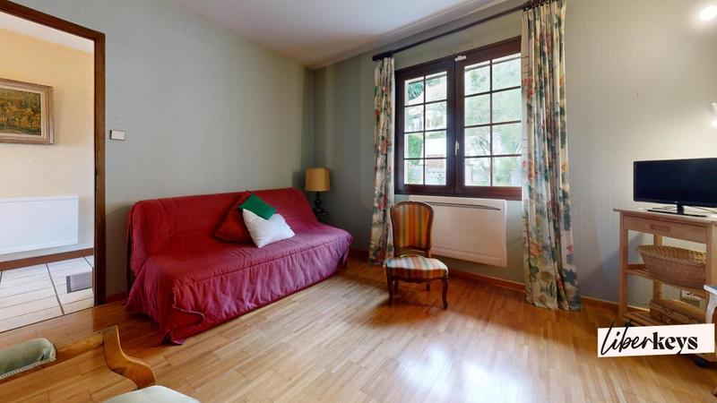 Maison - 101 m² - 5 pièces