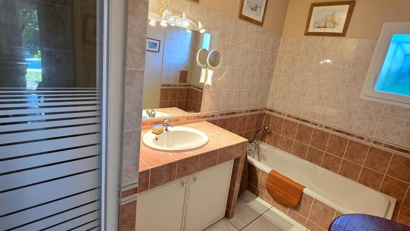 Maison - 175 m² - 7 pièces