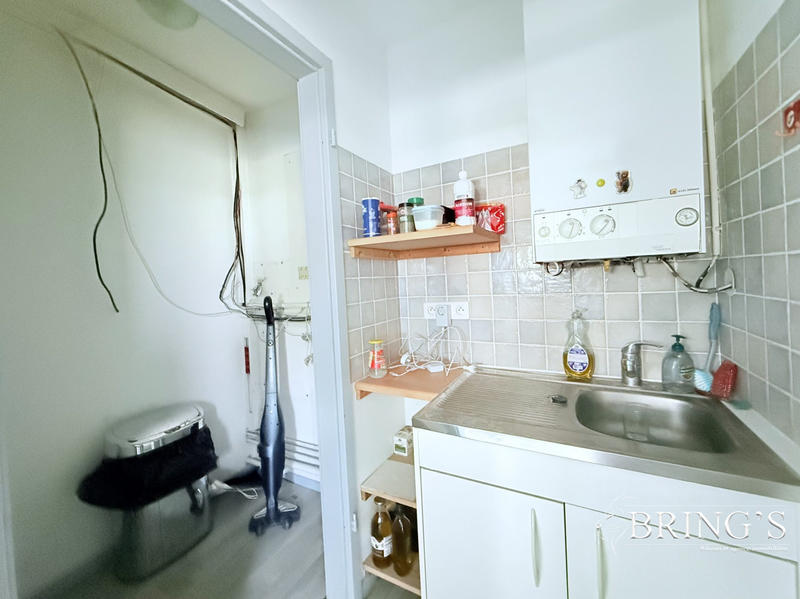 Local commercial - 100 m² - 4 pièces