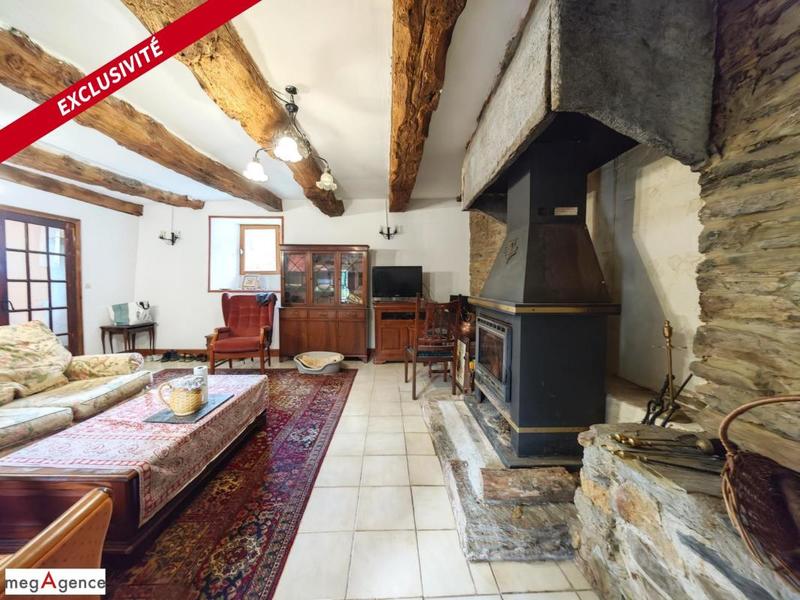 Maison - 104 m² - 5 pièces