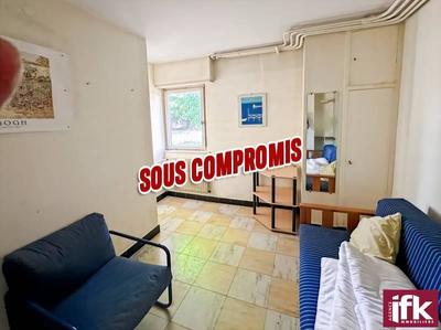 Appartement - 72 m² - 4 pièces