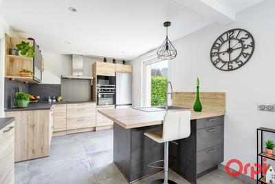 Maison - 88 m² - 4 pièces