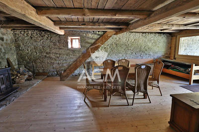 Châlet - 180 m² - 3 pièces