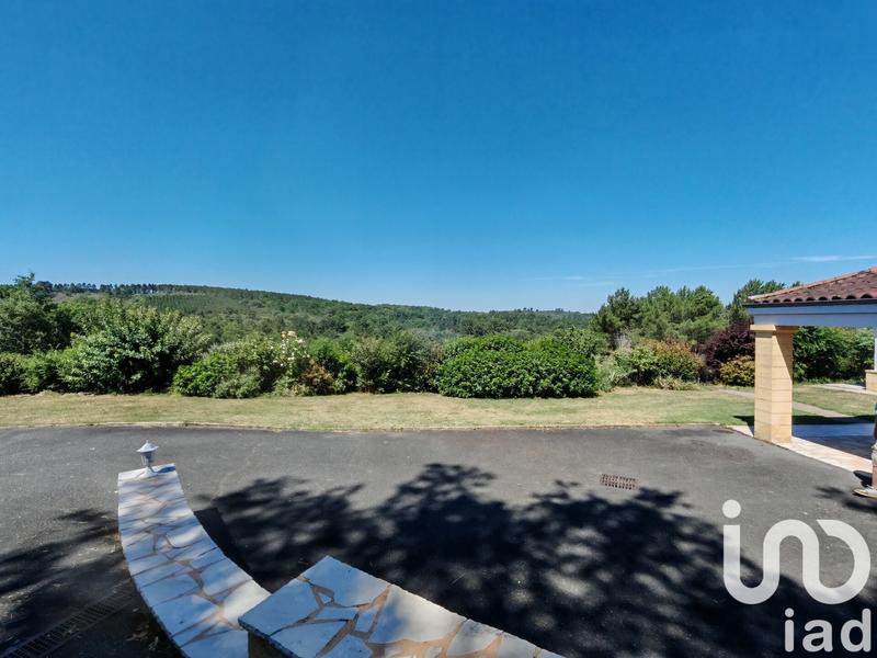 Maison - 172 m² - 7 pièces