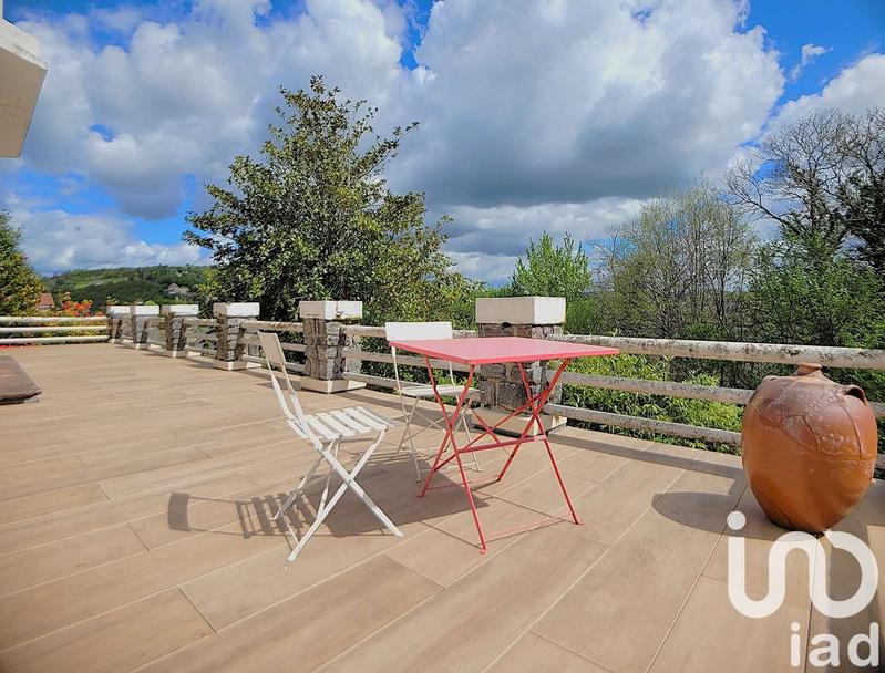 Maison - 175 m² - 8 pièces