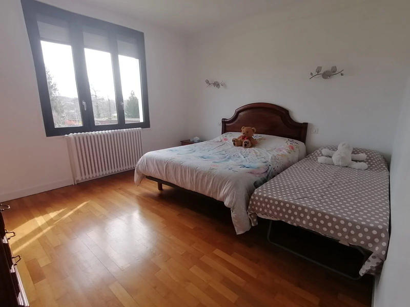 Maison - 161 m² - 6 pièces