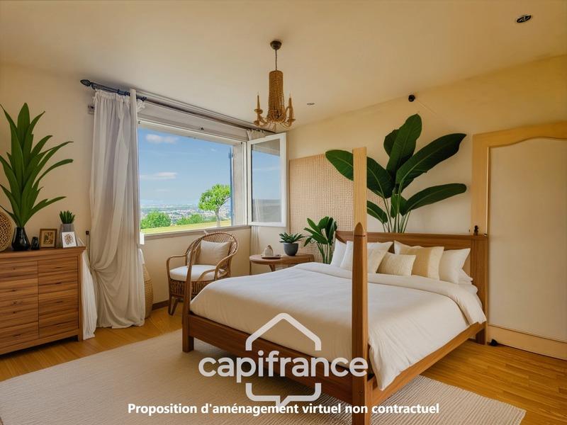 Maison - 235 m² - 7 pièces