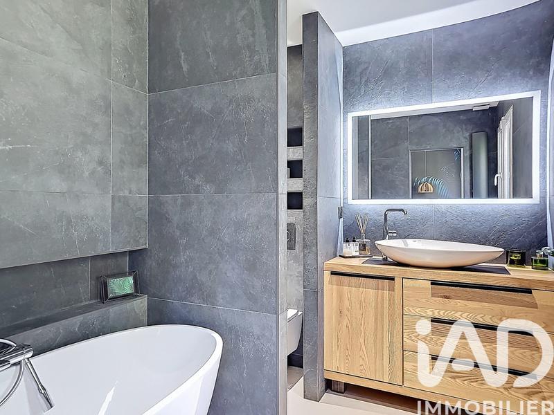 Maison - 150 m² - 7 pièces