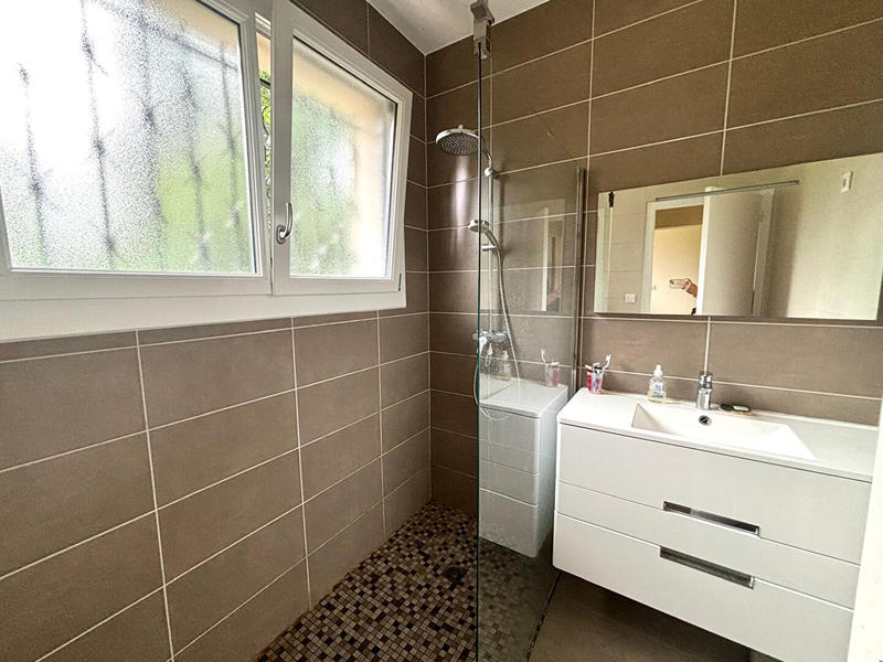 Maison - 265 m² - 7 pièces