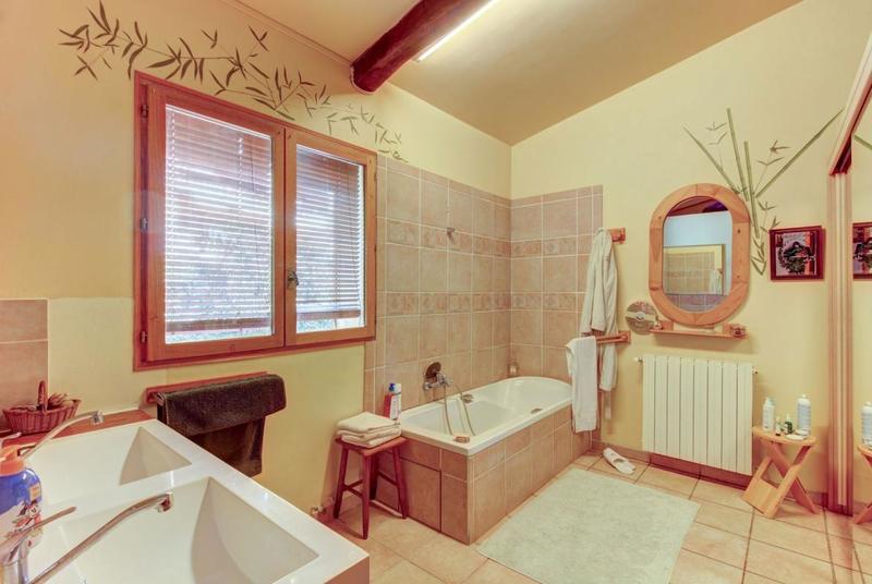 Maison - 188 m² - 6 pièces