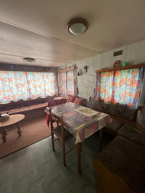 Propriété - 50 m² - 5 pièces