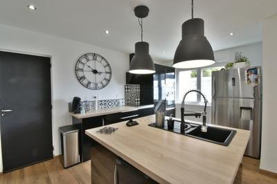 Maison - 105 m² - 6 pièces