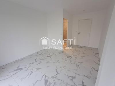 Maison - 121 m² - 6 pièces