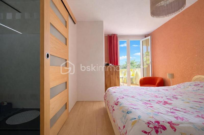 Appartement - 103 m² - 5 pièces