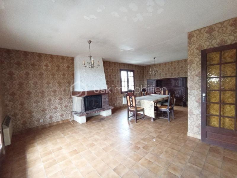 Maison traditionnelle - 87 m² - 4 pièces