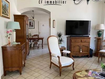 Maison - 168 m² - 7 pièces