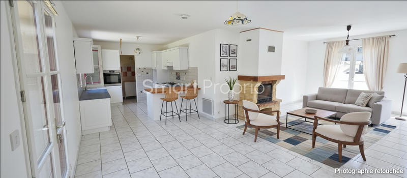 Maison - 93 m² - 6 pièces