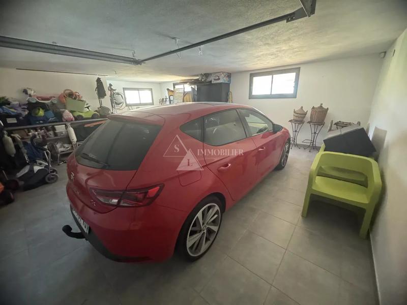 Villa - 202 m² - 6 pièces