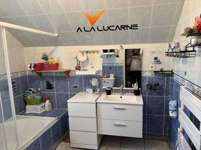 Maison - 153 m² - 7 pièces