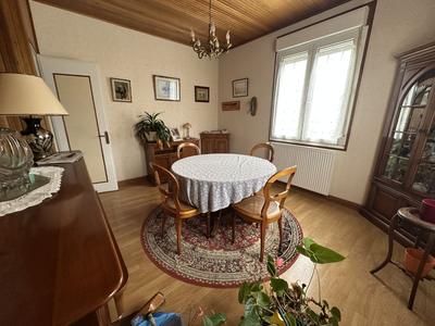 Maison - 105 m² - 4 pièces