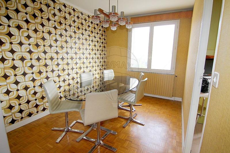 Maison - 155 m² - 10 pièces