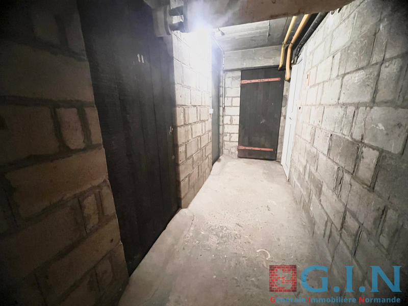 Appartement - 86 m² - 4 pièces