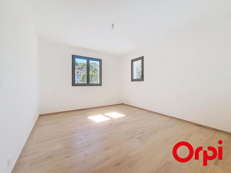 Villa - 136 m² - 5 pièces