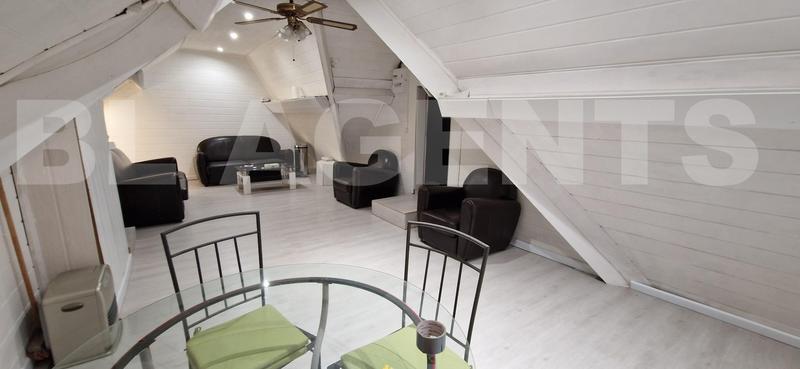 Propriété - 244 m² - 10 pièces