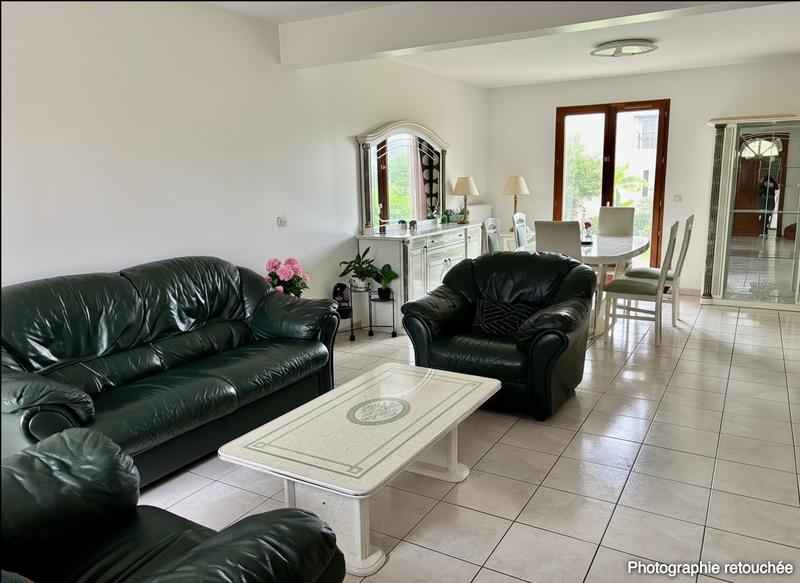 Maison traditionnelle - 115 m² - 7 pièces